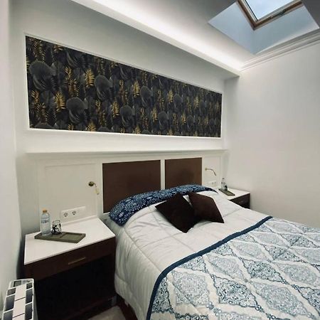 Private Room Trafaria Екстериор снимка